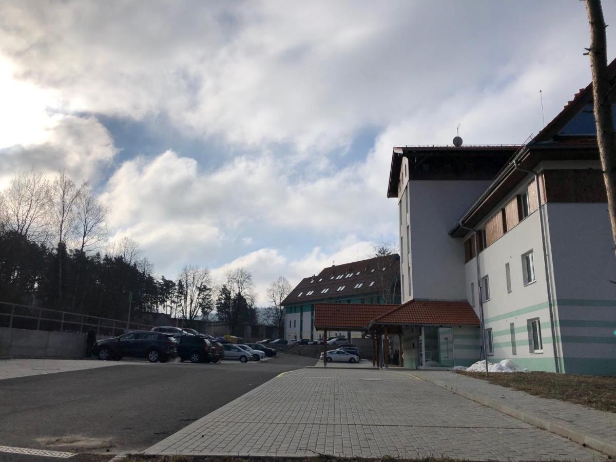 شقة Riviera Lipno Provence ليبنو ناد فلتافو المظهر الخارجي الصورة